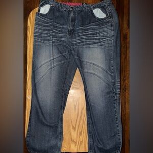 Men’s Red Ape Size 50